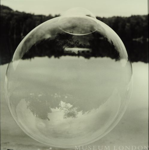 SINGLE BUBBLE