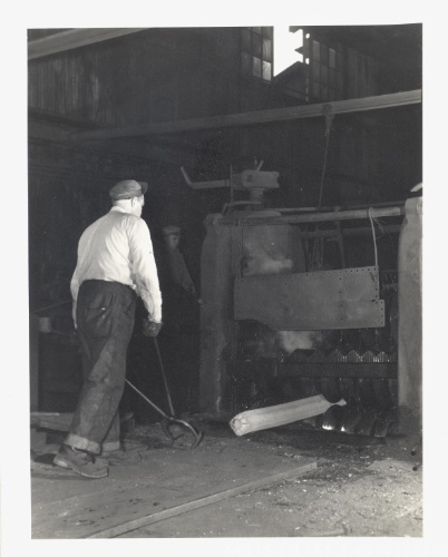 Federal Foundries & Steel - Man with Tongs