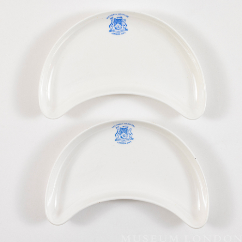 Crescent Shaped Plates (2)