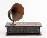 Case Radio with Horn Amplifier