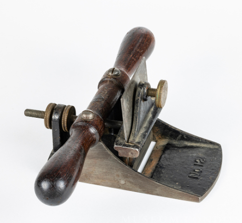 Cabinet Scraper