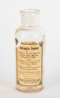 W.E. Saunders & Co. Bottle, Antiseptic Powder