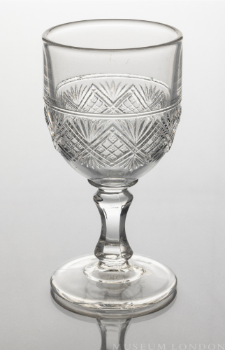 Wine Glass (Diamond Sunburst)