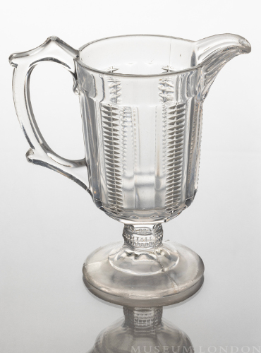 Glass Cream Pitcher (Zipper / Cobb)