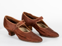 Women’s Brown Outfit