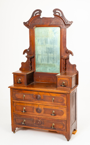 Chest of Drawers with Mirror
