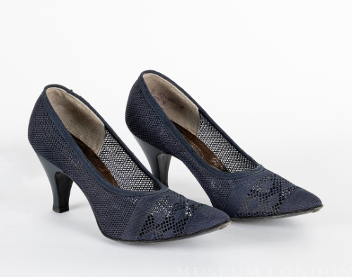 Kitten Heel Shoe with Navy Blue Netting
