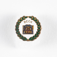 "Beck 75 Club" Pin