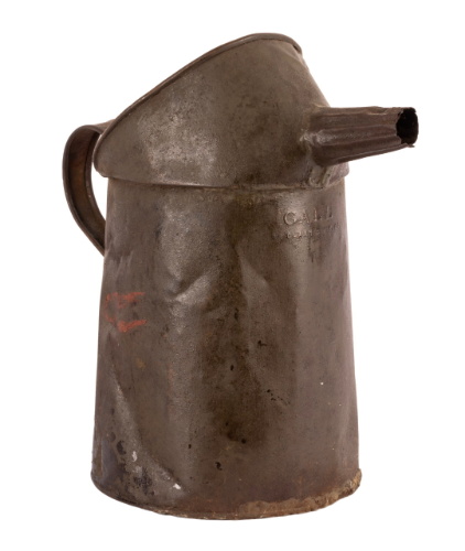 Pouring Can