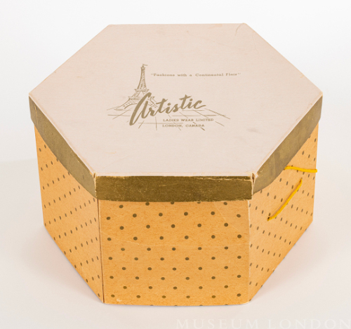 "Artistic Ladies Wear" Hexagonal Hatbox