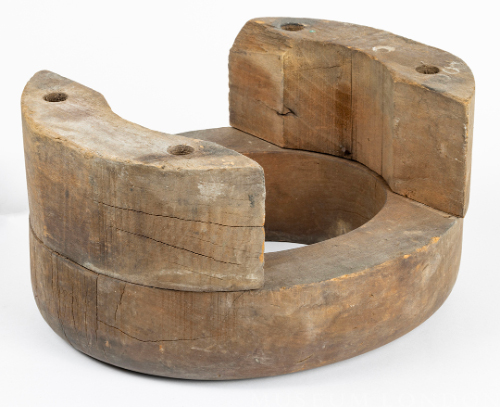 Hat Block
