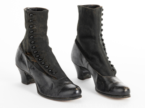 Button Boots