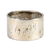 Peel Napkin Ring