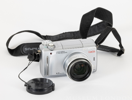Olympus C-765 Ultra Zoom Camera with Original Box and Black Case