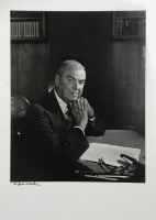 © Estate of Yousuf Karsh